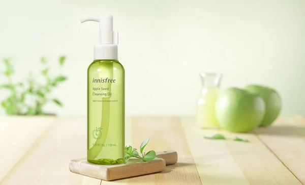 dau-tay-trang-Innisfree-Apple-Seed-Cleansing-Oil-150ml