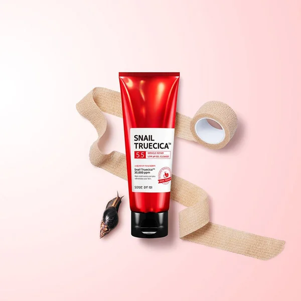 sua-rua-mat-Some-By-Mi-Snail-Truecica-Miracle-Repair-Low-pH-5,5-Gel-Cleanser-3
