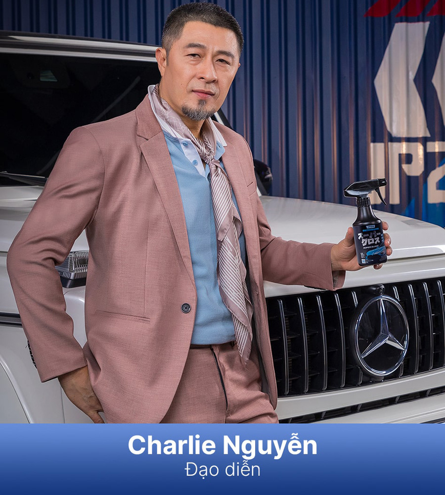 charlie-nguyen-super-gloss-jp24