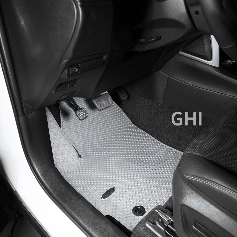 tham-lot-san-oto-uban-ghi